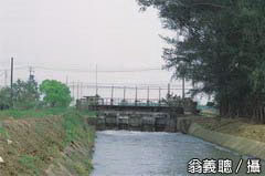 築壩截水用於灌溉農田